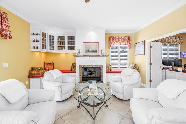 10127 VISTA POINTE DRIVE, Tampa, FL 33635