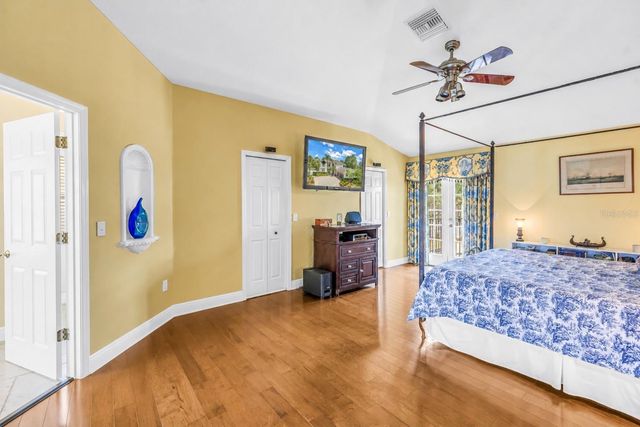 10127 VISTA POINTE DRIVE, Tampa, FL 33635