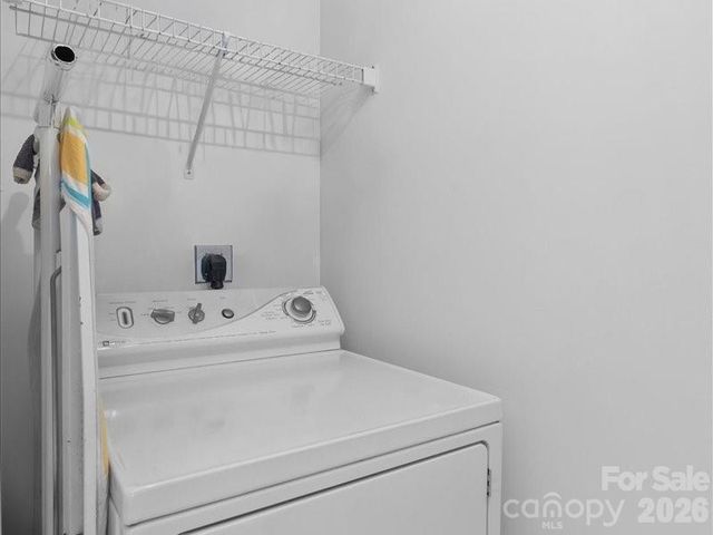 8212 Weeping Fig Lane, Charlotte, NC 28215