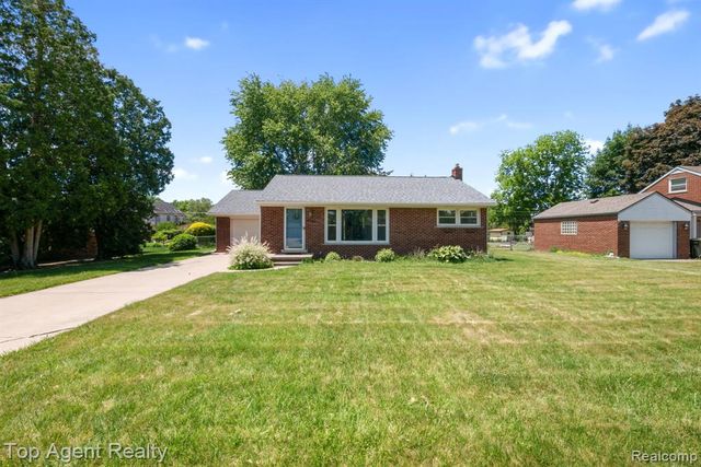 36365 Briarcliff Road, Sterling Heights, MI 48312