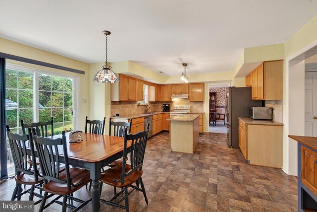 3032 STILL MEADOW DR, Collegeville, PA 19426