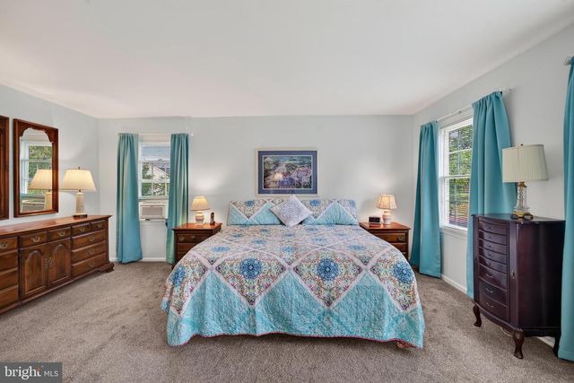 3032 STILL MEADOW DR, Collegeville, PA 19426