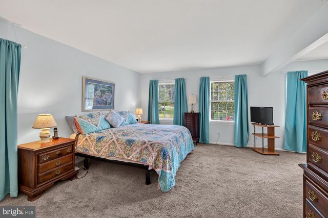3032 STILL MEADOW DR, Collegeville, PA 19426