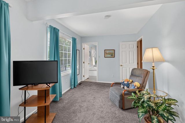 3032 STILL MEADOW DR, Collegeville, PA 19426