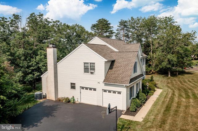 3032 STILL MEADOW DR, Collegeville, PA 19426