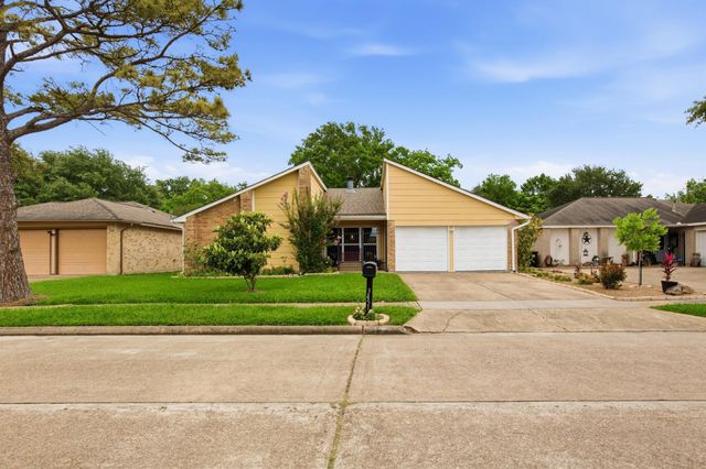 3451 Golders Green Drive, Houston, TX 77082