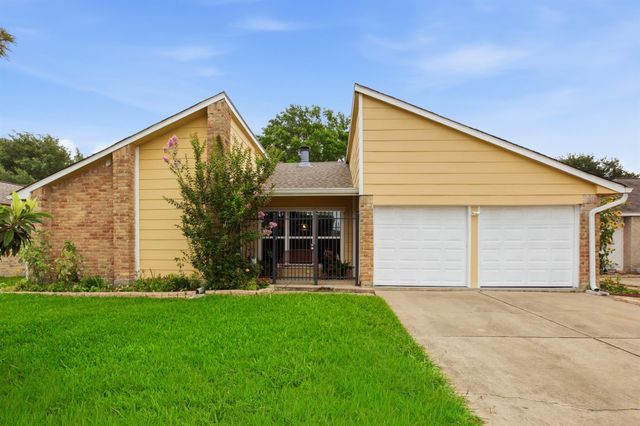 3451 Golders Green Drive, Houston, TX 77082