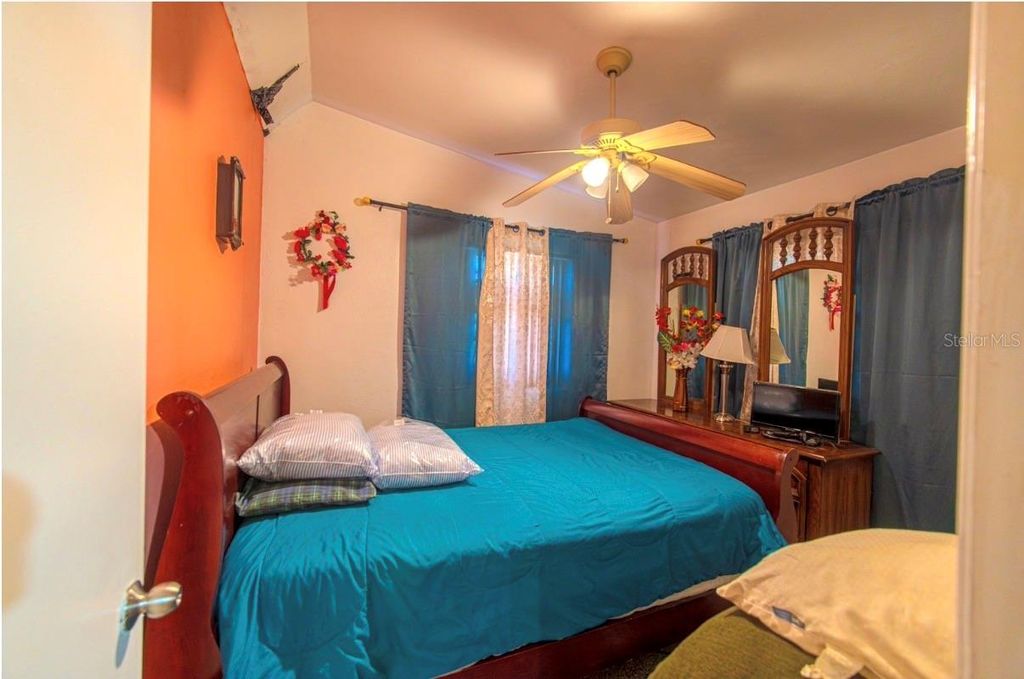 Image 12 of property listing at 6401 RAMIR ROAD, Orlando, FL 32810
