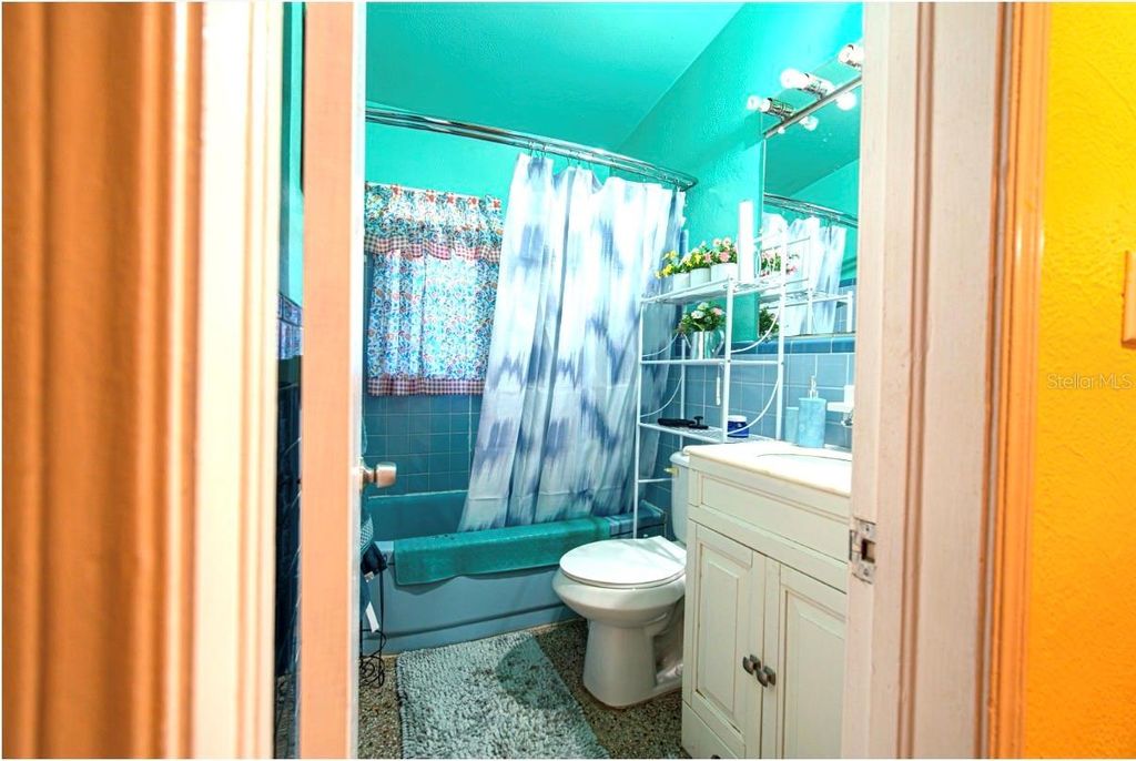 Image 14 of property listing at 6401 RAMIR ROAD, Orlando, FL 32810