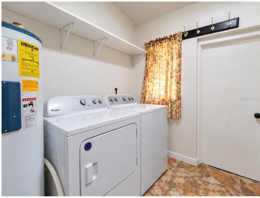 Image 16 of property listing at 6401 RAMIR ROAD, Orlando, FL 32810