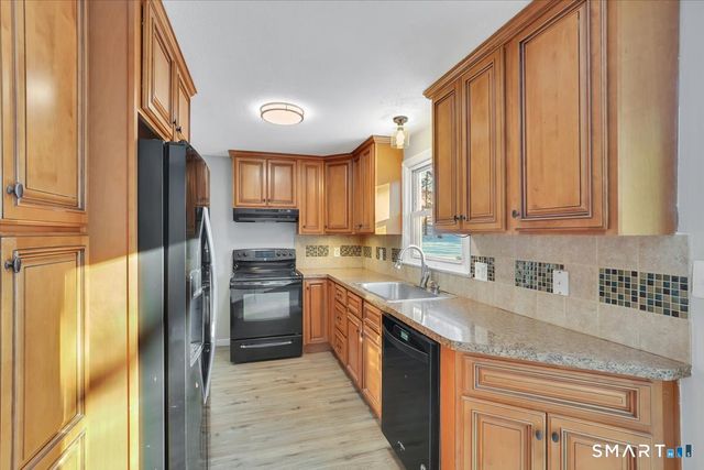 691 Baldwin Avenue, Meriden, CT 06450