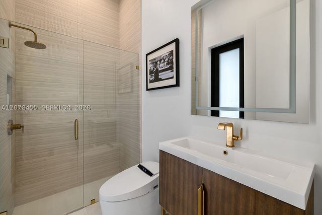 252 SW 14th Pl, Boca Raton, FL 33432