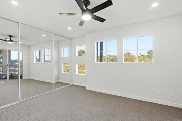 7187 Camino Degrazia 84, San Diego, CA 92111