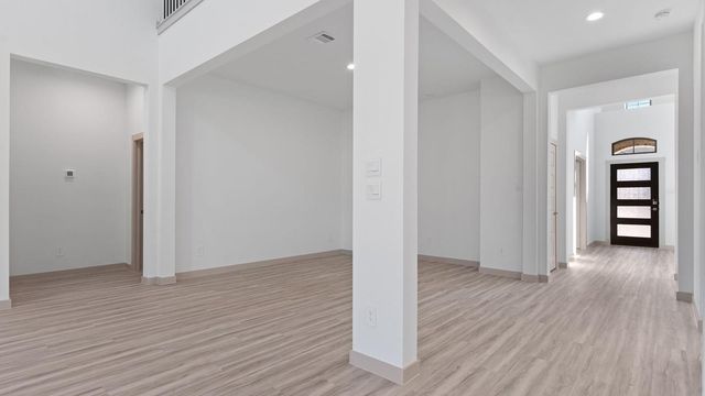 3331 Summercrisp Hollow Lane, Pearland, TX 77581