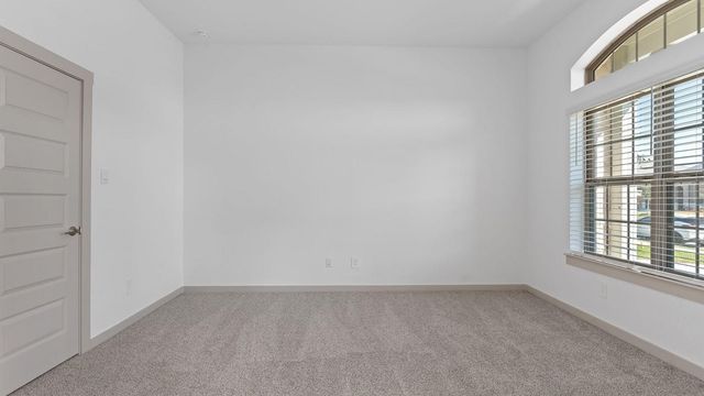 3331 Summercrisp Hollow Lane, Pearland, TX 77581