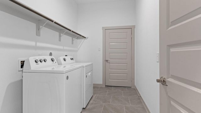 3331 Summercrisp Hollow Lane, Pearland, TX 77581