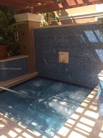 19901 E Country Club Dr 2202, Aventura, FL 33180