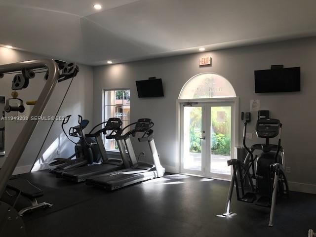 19901 E Country Club Dr 2202, Aventura, FL 33180