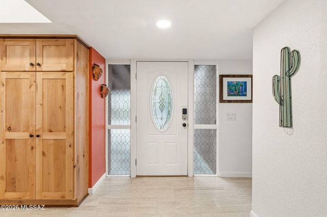 1502 N Dennis Avenue, Tucson, AZ 85715