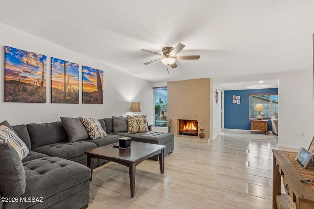 1502 N Dennis Avenue, Tucson, AZ 85715