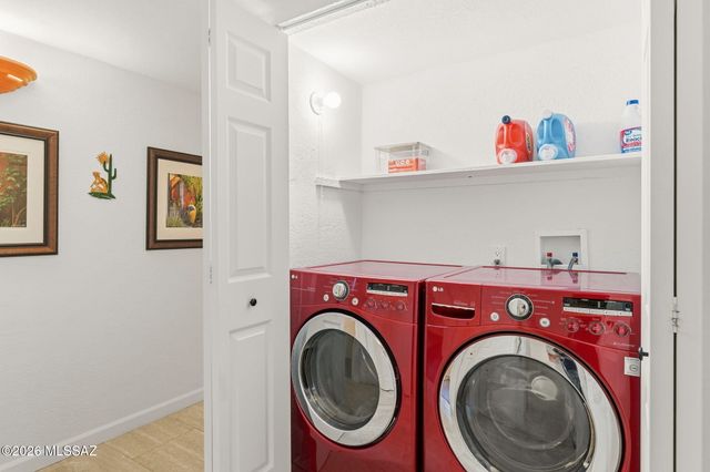 1502 N Dennis Avenue, Tucson, AZ 85715