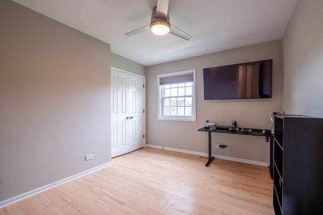 4527 Hatch Lane, Lisle, IL 60532