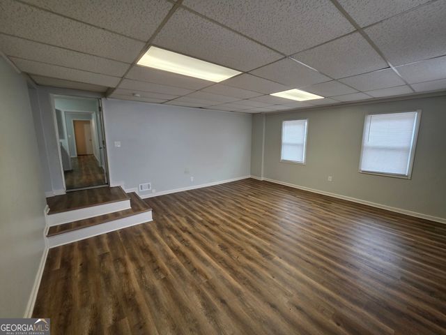 724 Country Club Dr, Monroe, GA 30655