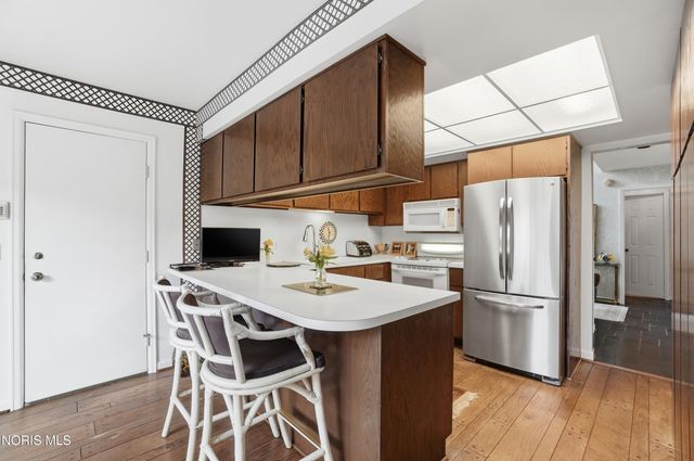 29633 Shelbourne Road, Perrysburg, OH 43551