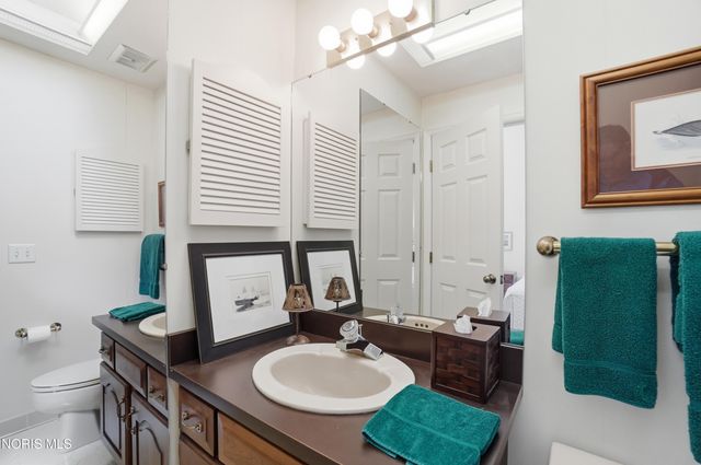 29633 Shelbourne Road, Perrysburg, OH 43551