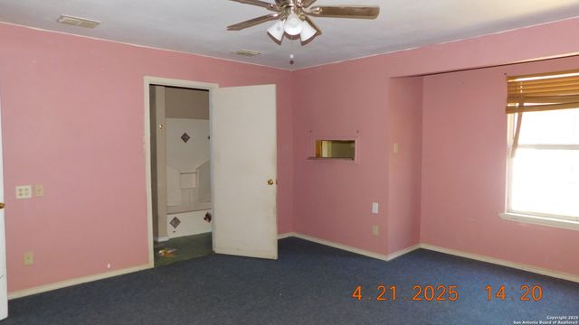 1550 Sea Island, San Antonio, TX 78264