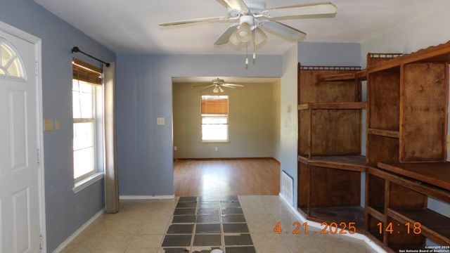1550 Sea Island, San Antonio, TX 78264