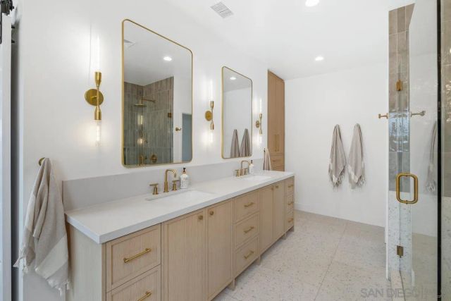 1826 Galveston St, San Diego, CA 92110