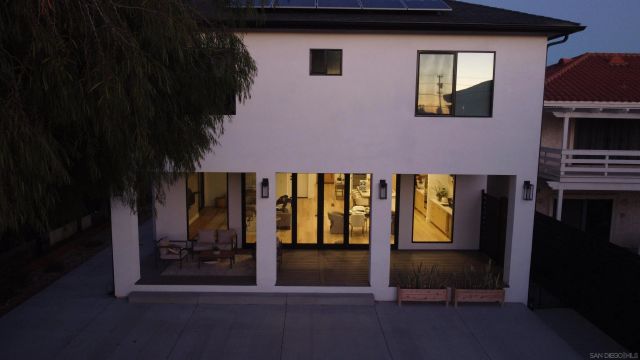 1826 Galveston St, San Diego, CA 92110