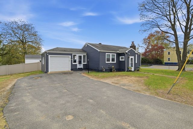 519 Prospect St, Chicopee, MA 01020
