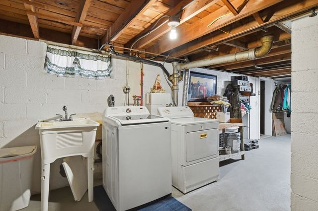 519 Prospect St, Chicopee, MA 01020