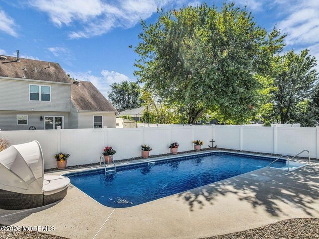 1501 Mermaid Avenue, Beachwood, NJ 08722