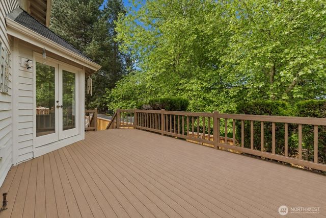 10618 176TH Court NE, Redmond, WA 98052