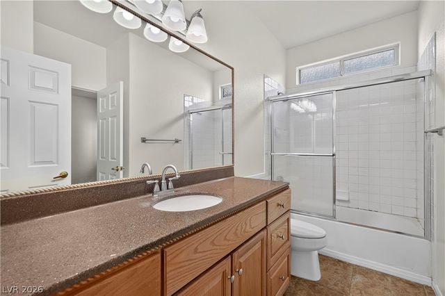 8521 Gold Flash Avenue, Las Vegas, NV 89129