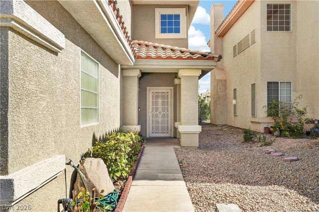 8521 Gold Flash Avenue, Las Vegas, NV 89129