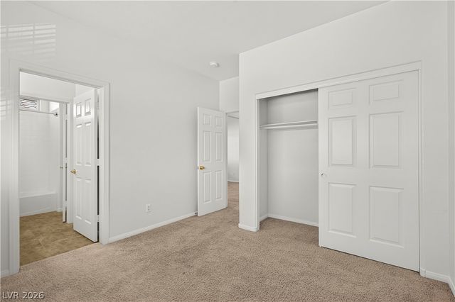 8521 Gold Flash Avenue, Las Vegas, NV 89129