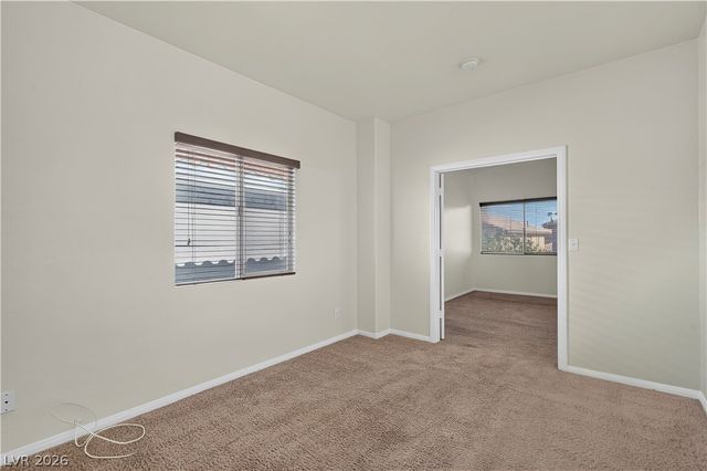 8521 Gold Flash Avenue, Las Vegas, NV 89129