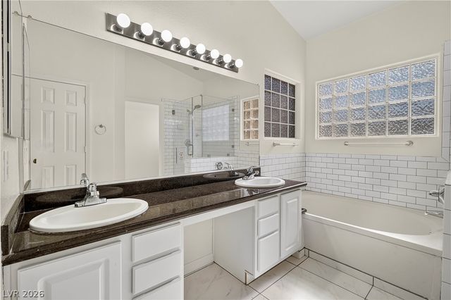 8521 Gold Flash Avenue, Las Vegas, NV 89129