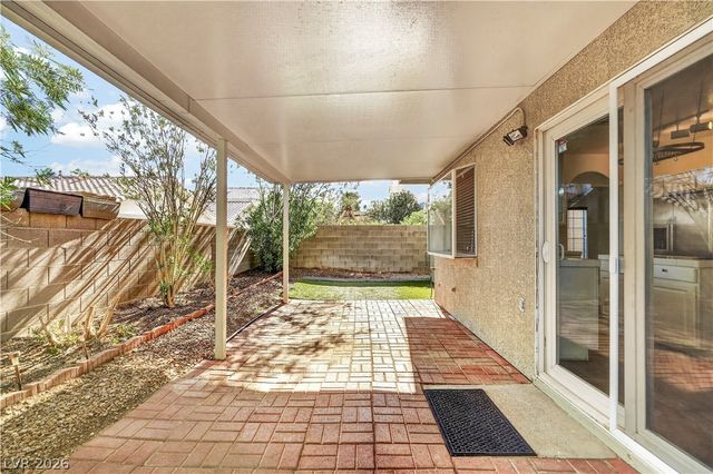8521 Gold Flash Avenue, Las Vegas, NV 89129
