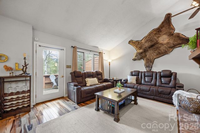 501 Woodfield Drive, Asheville, NC 28803