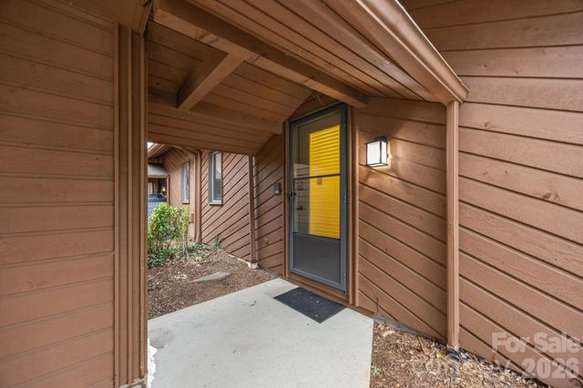 501 Woodfield Drive, Asheville, NC 28803