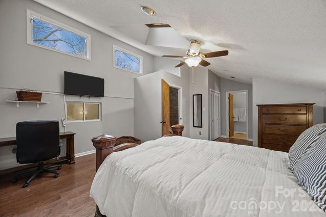 501 Woodfield Drive, Asheville, NC 28803