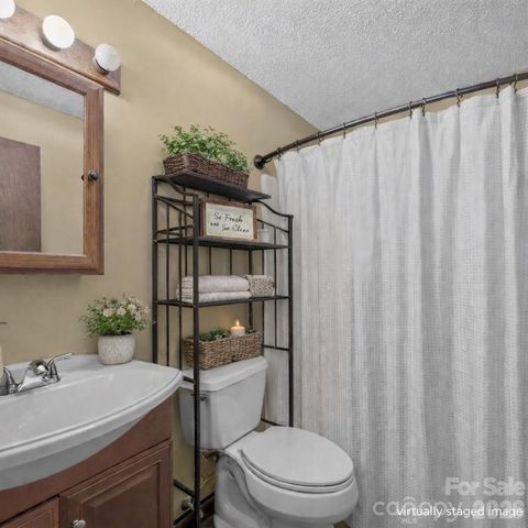 501 Woodfield Drive, Asheville, NC 28803