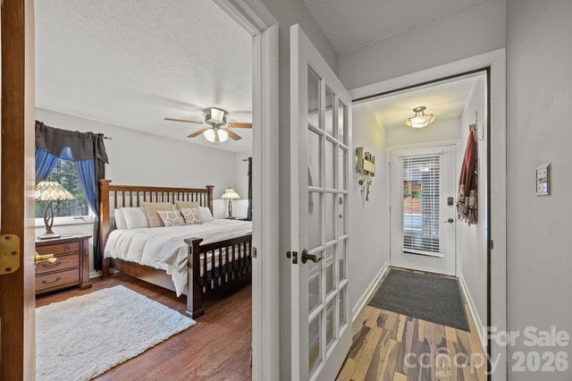 501 Woodfield Drive, Asheville, NC 28803