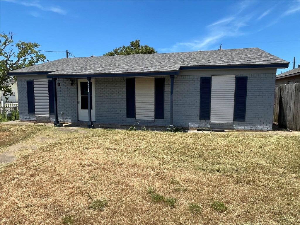 4828 Avenue R, Galveston, TX 77551