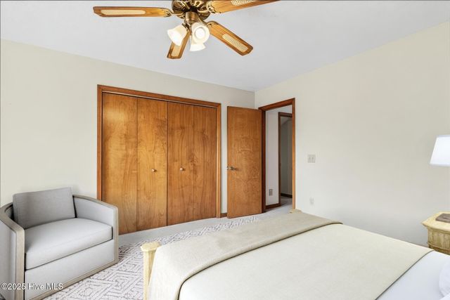 1618 Woodland Court SW, Ocean Isle Beach, NC 28469